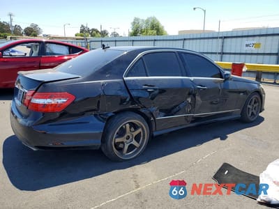 Trzecie zdjęcie samochodu z tyłu: 2012 MERCEDES-BENZ E 350 VIN:WDDHF5KB4CA604765 - miniatura