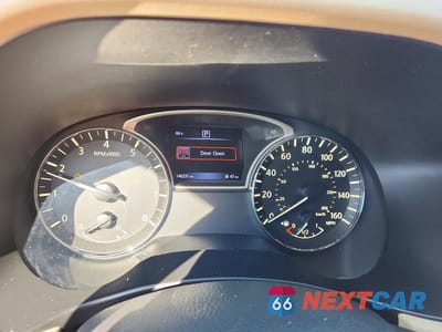 Zdjęcie 9 z 13 samochodu: 2017 NISSAN PATHFINDER S VIN:5N1DR2MN7HC681949 - miniatura