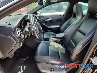 Zdjęcie 7 z 12 samochodu: 2014 MERCEDES-BENZ CLA 250 VIN:WDDSJ4EB7EN152218 - miniatura