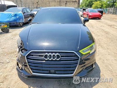 Piąte zdjęcie samochodu w środku: 2019 AUDI A3 PREMIUM VIN:WAUBEGFF6K1027485 - miniatura