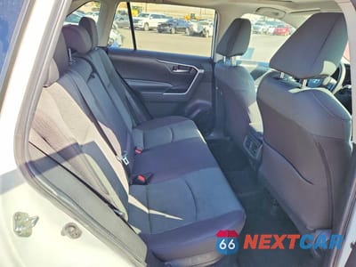 Zdjęcie 10 z 12 samochodu: 2023 TOYOTA RAV4 HYBRID XLE VIN:4T3RWRFV4PU101822 - miniatura