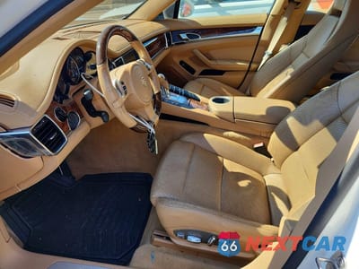 Zdjęcie 7 z 12 samochodu: 2012 PORSCHE PANAMERA 2 VIN:WP0AA2A73CL072726 - miniatura