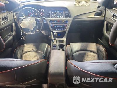 Zdjęcie 8 z 12 samochodu: 2015 HYUNDAI SONATA SPORT 2.0T VIN:5NPE34AB7FH061359 - miniatura