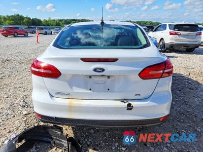 Zdjęcie 6 z 12 samochodu: 2016 FORD FOCUS SE VIN:1FADP3F2XGL267409 - miniatura