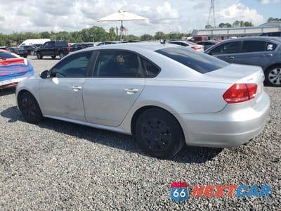 Drugie zdjęcie samochodu z przodu: 2012 VOLKSWAGEN PASSAT S VIN:1VWAP7A3XCC031368 - miniatura