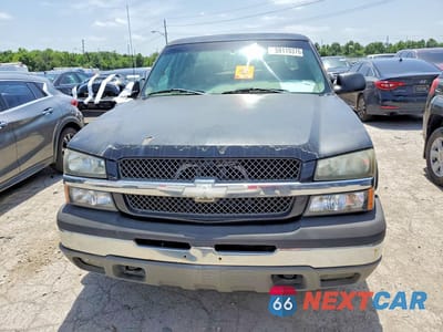 Piąte zdjęcie samochodu w środku: 2003 CHEVROLET SILVERADO K1500 VIN:1GCEK19T33E275050 - miniatura