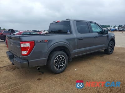 Trzecie zdjęcie samochodu z tyłu: 2023 FORD F150 SUPERCREW VIN:1FTEW1CP5PKG08923 - miniatura