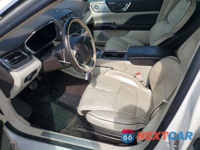 Zdjęcie 7 z 12 samochodu: 2018 LINCOLN CONTINENTAL BLACK LABEL VIN:1LN6L9AP8J5601156 - miniatura