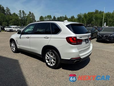 Trzecie zdjęcie samochodu z tyłu: 2016 BMW X5 XDR40E VIN:5UXKT0C59G0S78797 - miniatura