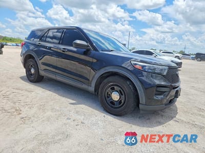 Czwarte zdjęcie samochodu z boku: 2020 FORD EXPLORER POLICE INTERCEPTOR VIN:1FM5K8AW4LGC13610 - miniatura
