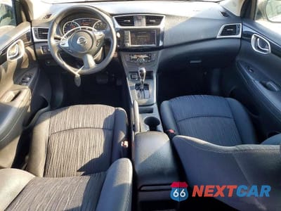 Zdjęcie 8 z 13 samochodu: 2019 NISSAN SENTRA SV VIN:3N1AB7AP2KL612857 - miniatura