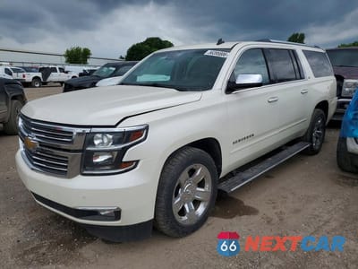 2015 CHEVROLET SUBURBAN K1500 LTZ 1GNSKKKC2FR182320 - główne zdjęcie licytacji z USA - miniatura