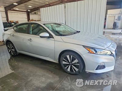 Czwarte zdjęcie samochodu z boku: 2022 NISSAN ALTIMA SV VIN:1N4BL4DW3NN305367 - miniatura