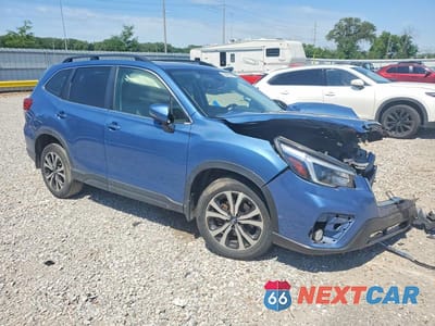 Czwarte zdjęcie samochodu z boku: 2021 SUBARU FORESTER LIMITED VIN:JF2SKAUC1MH517863 - miniatura