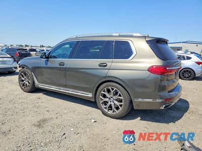 Drugie zdjęcie samochodu z przodu: 2021 BMW X7 XDRIVE40I VIN:5UXCW2C08M9H14528 - miniatura