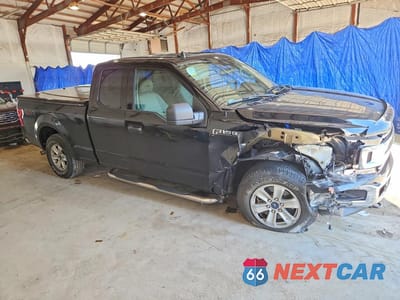 Czwarte zdjęcie samochodu z boku: 2019 FORD F150 SUPER CAB VIN:1FTFX1E50KKE89944 - miniatura