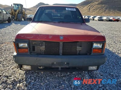 Piąte zdjęcie samochodu w środku: 1990 DODGE DAKOTA SPORT VIN:1B7GL63X6LS702740 - miniatura