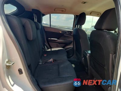 Zdjęcie 11 z 13 samochodu: 2020 MITSUBISHI ECLIPSE CROSS ES VIN:JA4AS3AA4LZ013626 - miniatura