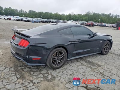 Trzecie zdjęcie samochodu z tyłu: 2018 FORD MUSTANG GT VIN:1FA6P8CF1J5145840 - miniatura