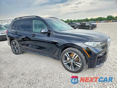Czwarte zdjęcie samochodu z boku: 2020 BMW X7 XDRIVE40I VIN:5UXCW2C08L9A01434 - miniatura