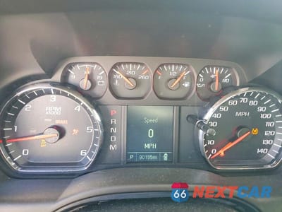 Zdjęcie 9 z 13 samochodu: 2016 CHEVROLET SUBURBAN K1500 VIN:1GNSKKEC4GR386713 - miniatura