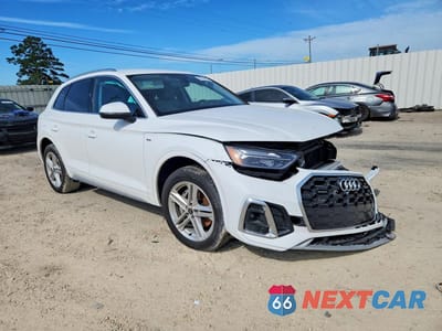 Czwarte zdjęcie samochodu z boku: 2025 AUDI Q5 E PREMIUM 55 VIN:WA1G2BFY5S2060004 - miniatura