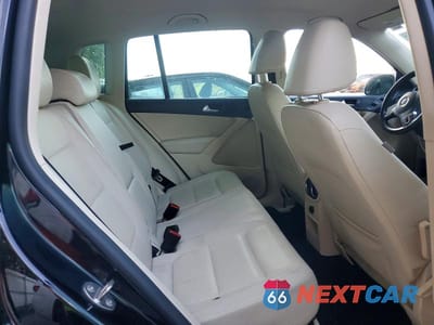 Zdjęcie 10 z 12 samochodu: 2015 VOLKSWAGEN TIGUAN S VIN:WVGAV7AXXFW614663 - miniatura