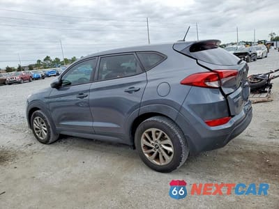 Drugie zdjęcie samochodu z przodu: 2017 HYUNDAI TUCSON SE VIN:KM8J23A40HU254678 - miniatura