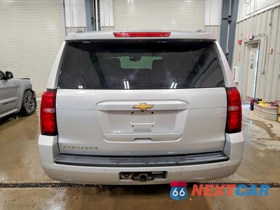 Zdjęcie 6 z 13 samochodu: 2016 CHEVROLET SUBURBAN K1500 LT VIN:1GNSKHKC7GR262555 - miniatura