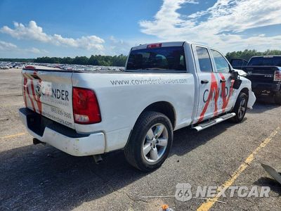 Trzecie zdjęcie samochodu z tyłu: 2019 RAM 1500 CLASSIC TRADESMAN VIN:1C6RR6FG0KS514840 - miniatura