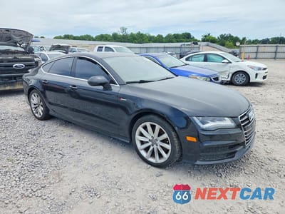 Czwarte zdjęcie samochodu z boku: 2014 AUDI A7 PRESTIGE VIN:WAU2GAFC3EN038308 - miniatura