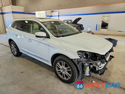 Czwarte zdjęcie samochodu z boku: 2014 VOLVO XC60 3.2 VIN:YV4952DLXE2508073 - miniatura