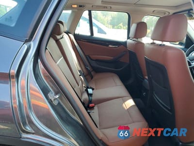 Zdjęcie 10 z 12 samochodu: 2015 BMW X1 XDRIVE28I VIN:WBAVL1C52FVY36234 - miniatura