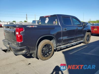 Trzecie zdjęcie samochodu z tyłu: 2022 CHEVROLET SILVERADO K1500 CUSTOM VIN:3GCPDBEK7NG559783 - miniatura