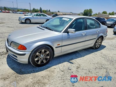2001 BMW 325 I WBAAV33451FU85771 - główne zdjęcie licytacji z USA - miniatura