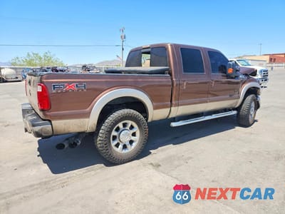 Trzecie zdjęcie samochodu z tyłu: 2011 FORD F250 SUPER DUTY VIN:1FT7W2BTXBEC85327 - miniatura