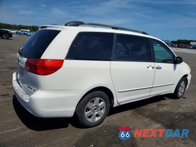 Trzecie zdjęcie samochodu z tyłu: 2004 TOYOTA SIENNA LE 8 PASSENGER VIN:5TDZA23C44S072232 - miniatura