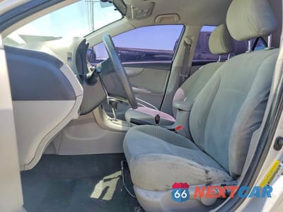 Zdjęcie 7 z 12 samochodu: 2011 TOYOTA COROLLA LE VIN:2T1BU4EE0BC587916 - miniatura