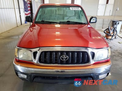 Piąte zdjęcie samochodu w środku: 2004 TOYOTA TACOMA XTRACAB VIN:5TEWN72N64Z308406 - miniatura