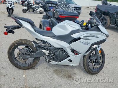 2025 KAWASAKI EX500 H ML5EXGH11SDA43973 - główne zdjęcie licytacji z USA - miniatura