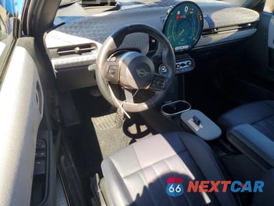 Zdjęcie 8 z 12 samochodu: 2025 MINI COOPER S VIN:WMW23GX05S2X60220 - miniatura