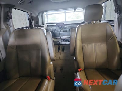 Zdjęcie 10 z 13 samochodu: 2011 CHRYSLER TOWN & COUNTRY LIMITED VIN:2A4RR6DG0BR500234 - miniatura