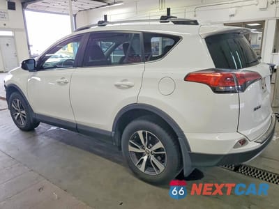 Drugie zdjęcie samochodu z przodu: 2018 TOYOTA RAV4 XLE VIN:2T3RFREV5JW838052 - miniatura