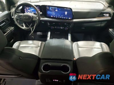 Zdjęcie 8 z 13 samochodu: 2025 CHEVROLET SUBURBAN K1500 Z71 VIN:1GNS6DRD4SR220719 - miniatura
