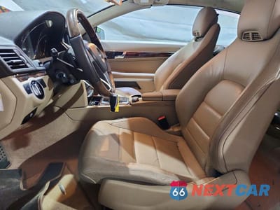 Zdjęcie 7 z 12 samochodu: 2013 MERCEDES-BENZ E 350 VIN:WDDKK5KF6DF189053 - miniatura