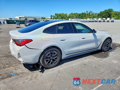 Trzecie zdjęcie samochodu z tyłu: 2023 BMW I4 EDRIVE 40 VIN:WBY73AW05PFN86882 - miniatura