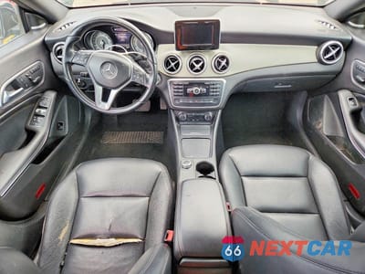 Zdjęcie 8 z 12 samochodu: 2014 MERCEDES-BENZ CLA 250 VIN:WDDSJ4EB3EN069787 - miniatura