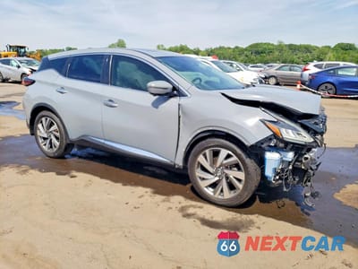 Czwarte zdjęcie samochodu z boku: 2021 NISSAN MURANO SL VIN:5N1AZ2CS6MC107668 - miniatura