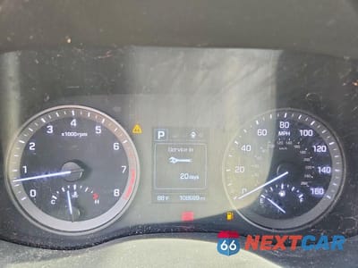 Zdjęcie 9 z 15 samochodu: 2018 HYUNDAI TUCSON VALUE VIN:KM8J3CA2XJU794296 - miniatura
