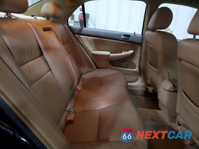 Zdjęcie 10 z 12 samochodu: 2005 HONDA ACCORD EX VIN:1HGCM66555A058678 - miniatura